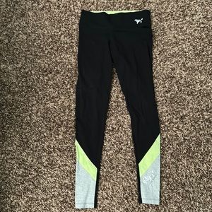 PINK leggings with gray and green details